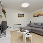 Lejlighed Dani 2333 *