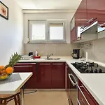 Lejlighed Dani 2333 *