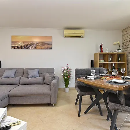 Appartement Dani 2333