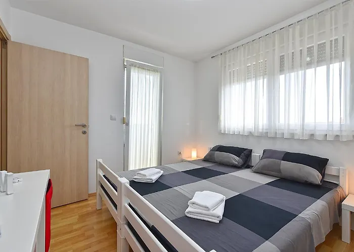 Dani 2333 Appartement Pula